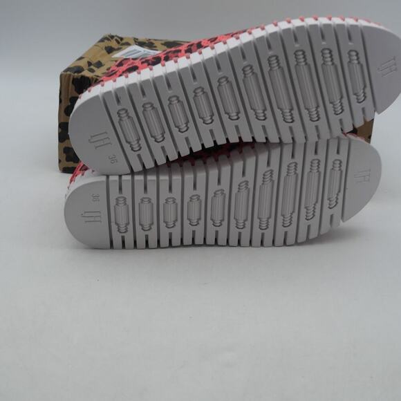 NEW Isle Jacobsen Hornbaek Women's 6 Tulip 139 Leopard Raspberry Pink Shoes - Picture 11 of 11